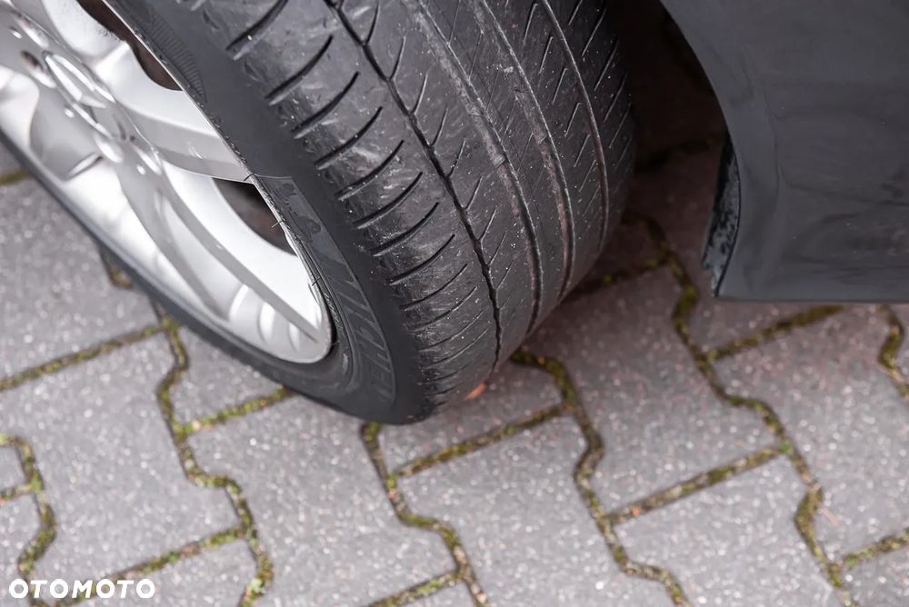 Mercedes-Benz CLK - 26