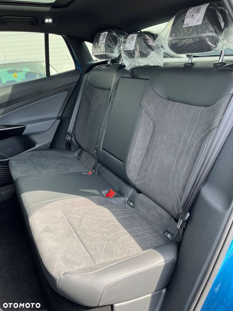 Volkswagen ID.5 77kWh Plus - 12