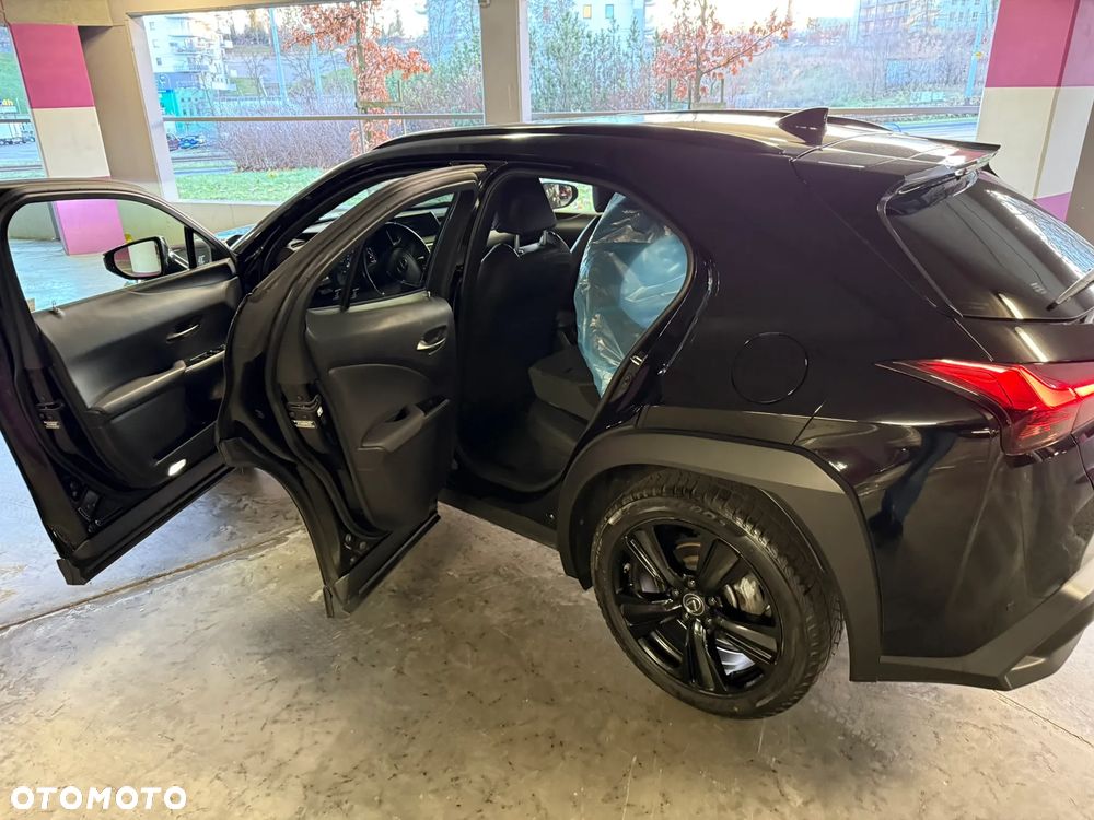 Lexus UX 200 GPF F Impression 2WD - 4
