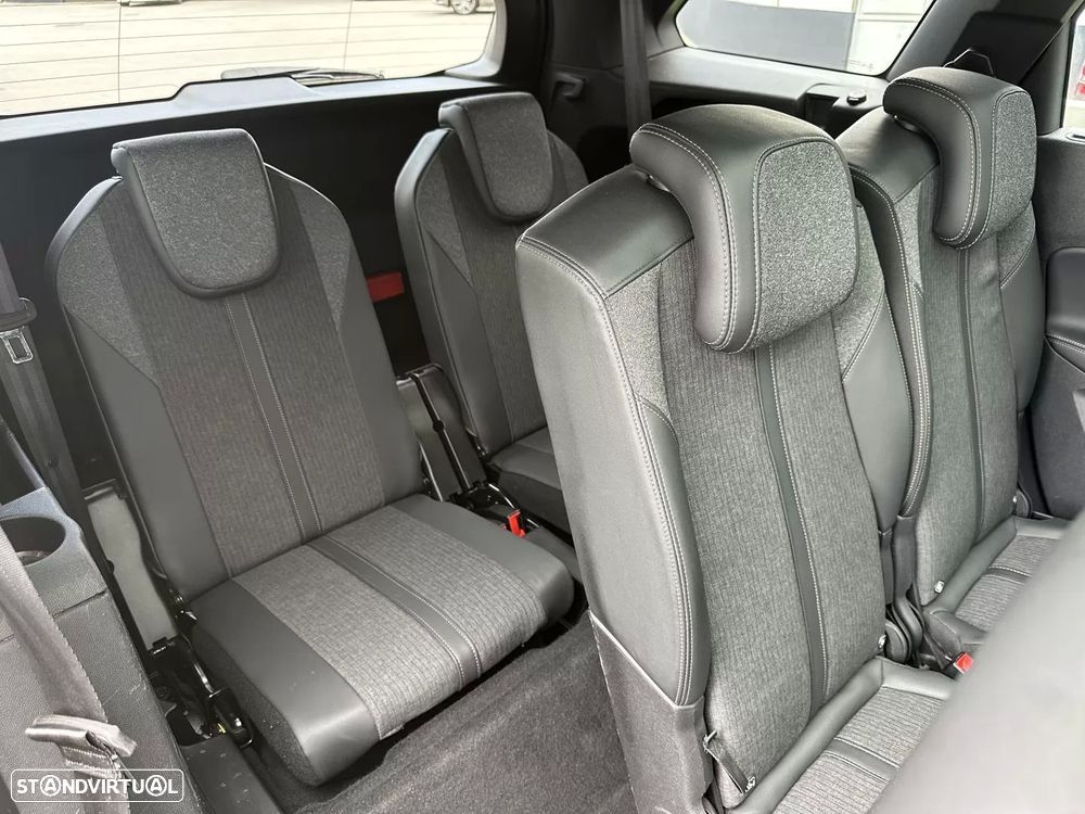 Peugeot 5008 1.2 PureTech GT Line - 38