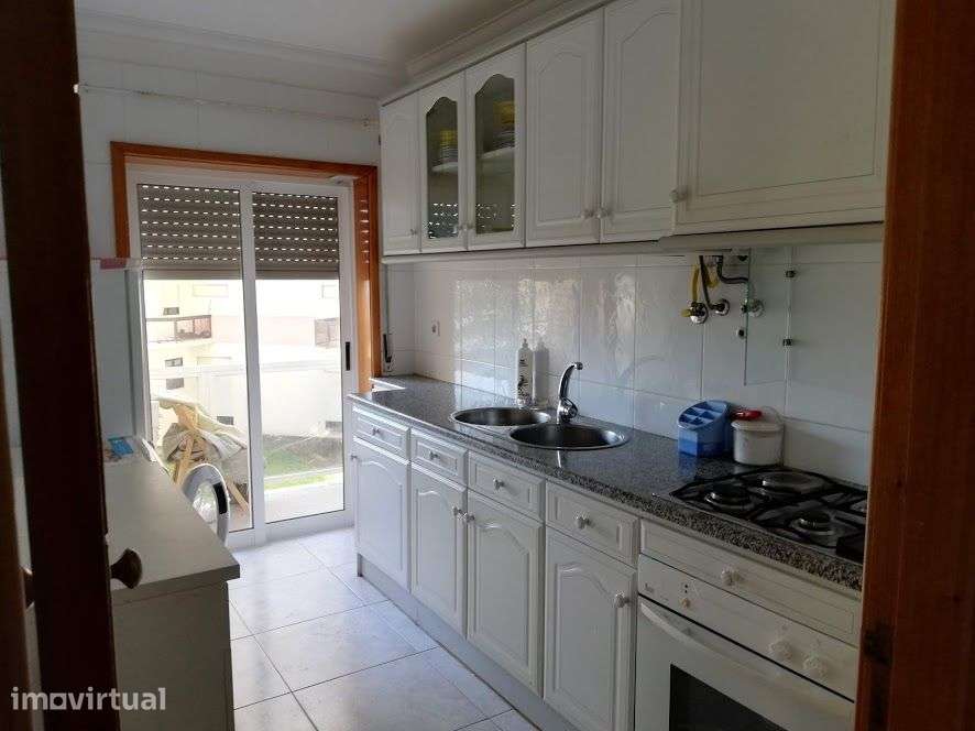 Apartamento T1 Próximo da Praia - Grande imagem: 3/6