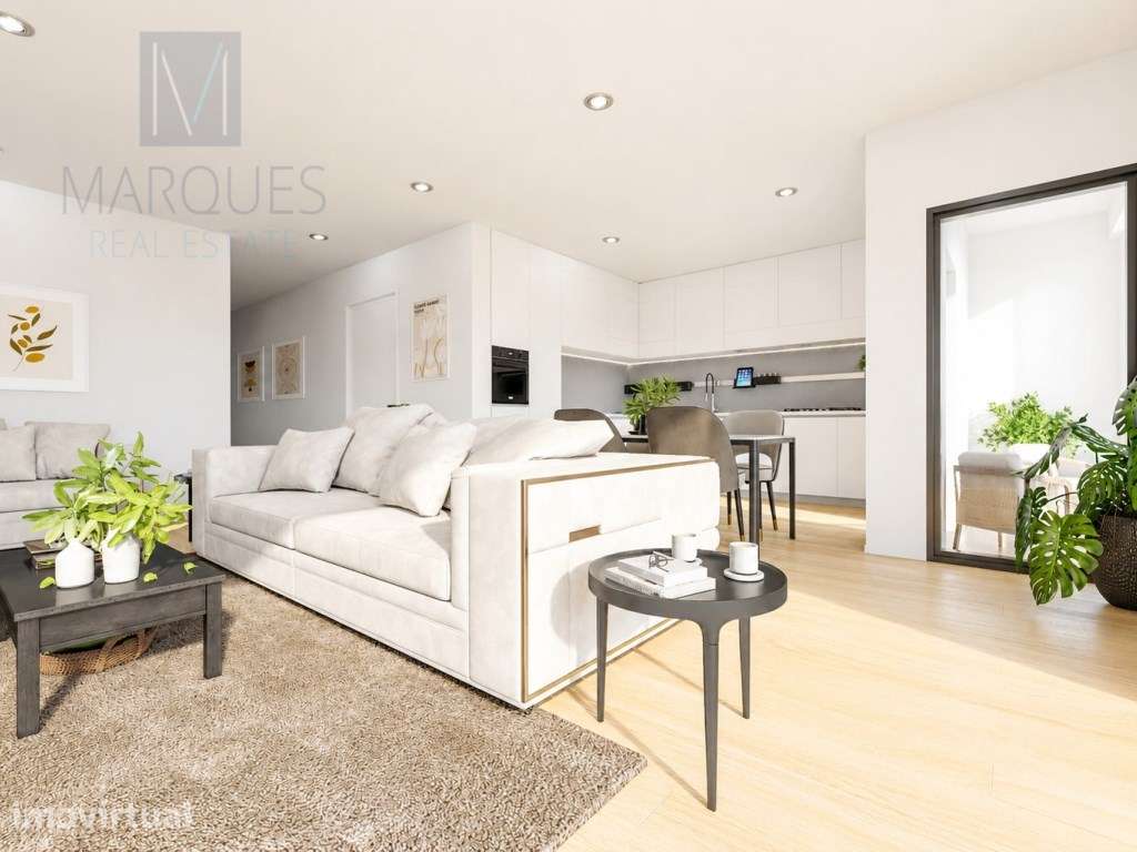 Apartamento T1+1 Implex com Arrecadação em Santa Marta do Pinhal - ... - Grande imagem: 2/4