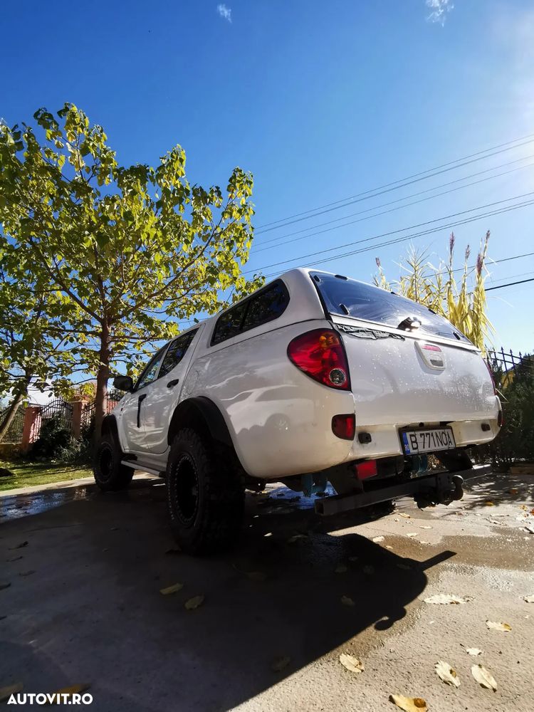 Mitsubishi L200 Double Cab 2.5 DI-D M/T Intense A89 - 4