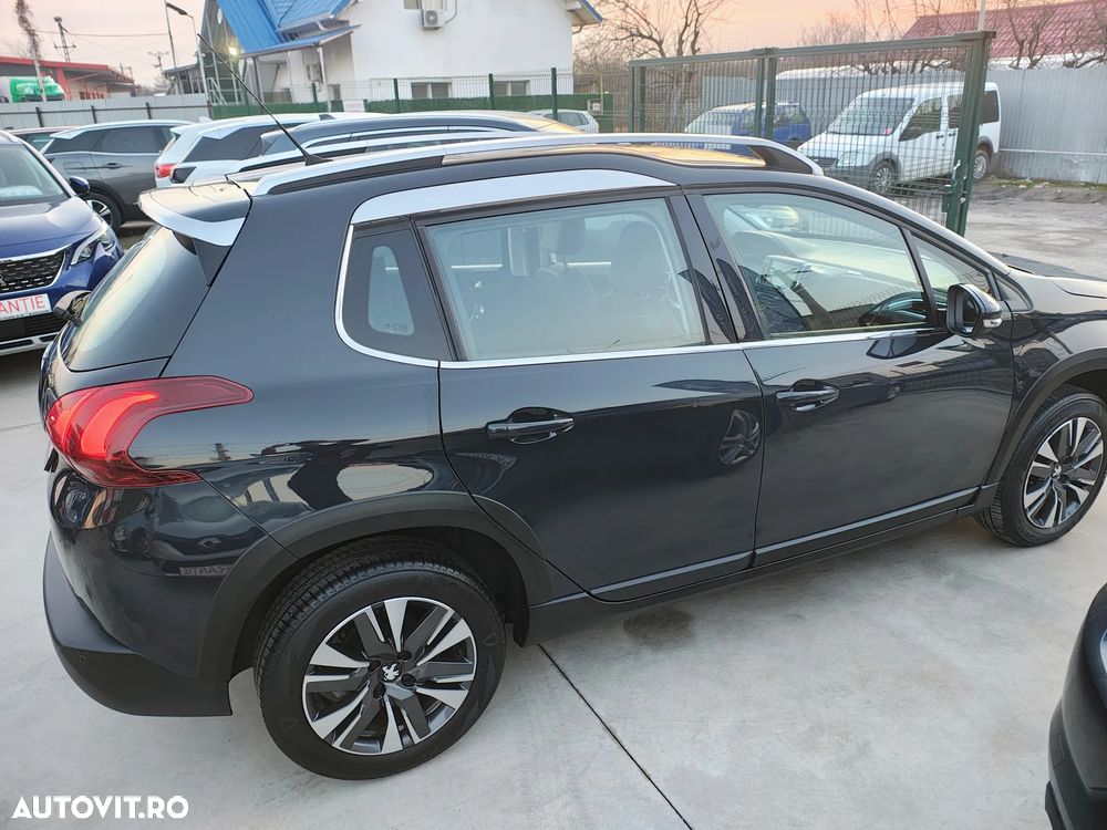 Peugeot 2008 PureTech 110 Stop&Start Allure - 4