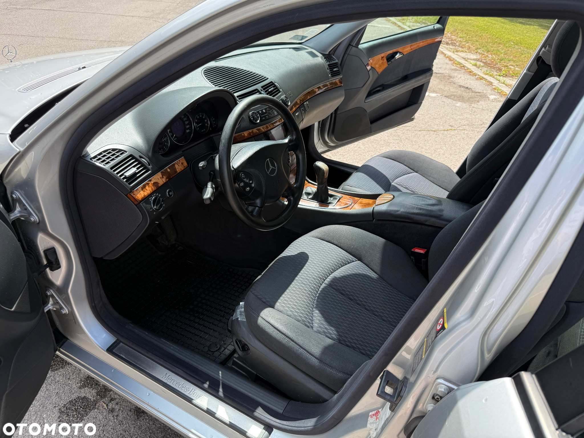 Mercedes-Benz Klasa E 200 Kompressor Elegance - 13
