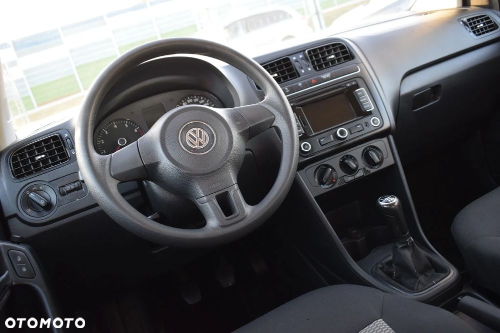 Volkswagen Polo - 21