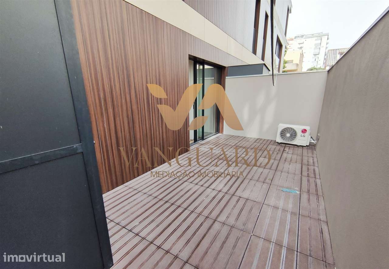Apartamento T0 Venda em Póvoa de Varzim, Beiriz e Argivai,Póvoa de Var - Grande imagem: 4/8