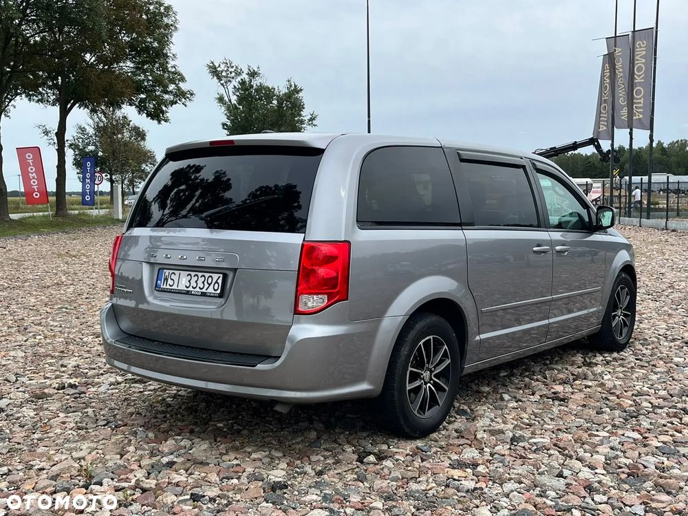 Dodge Grand Caravan 3.6 Express - 5