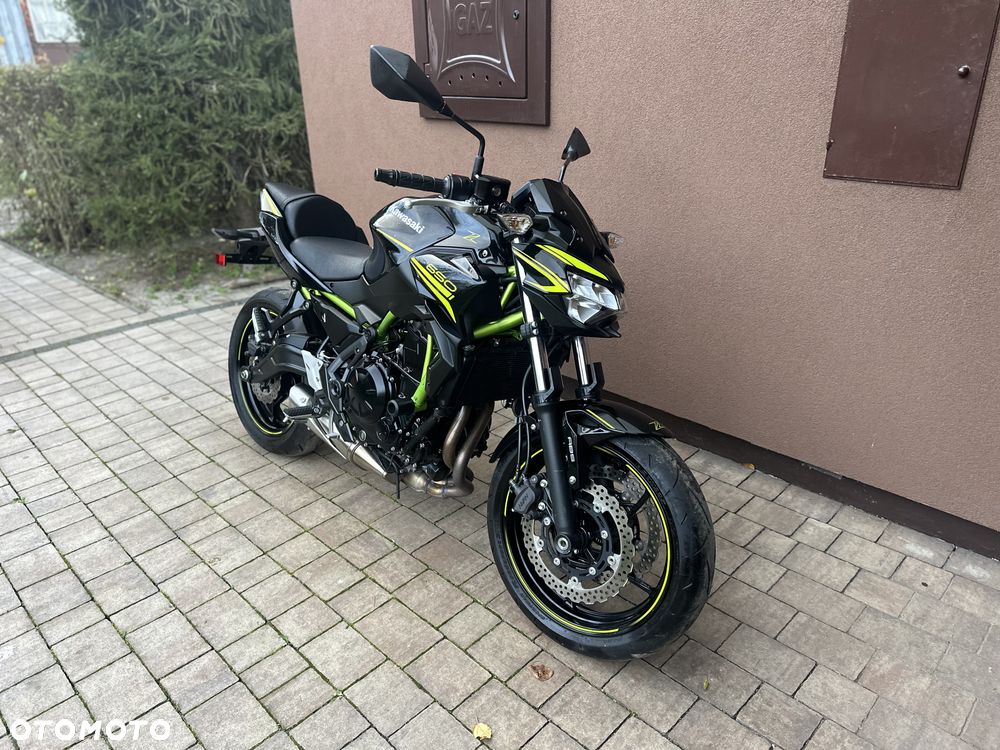 Kawasaki Z 650 - 19