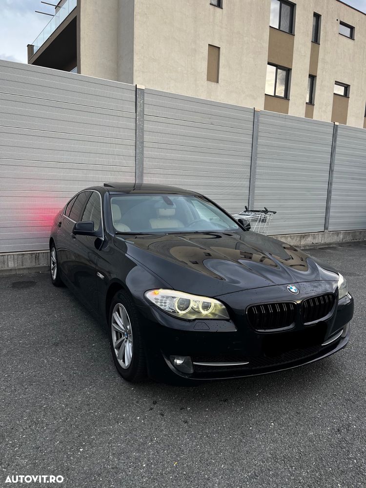 BMW Seria 5 520d EfficientDynamics Edition - 4