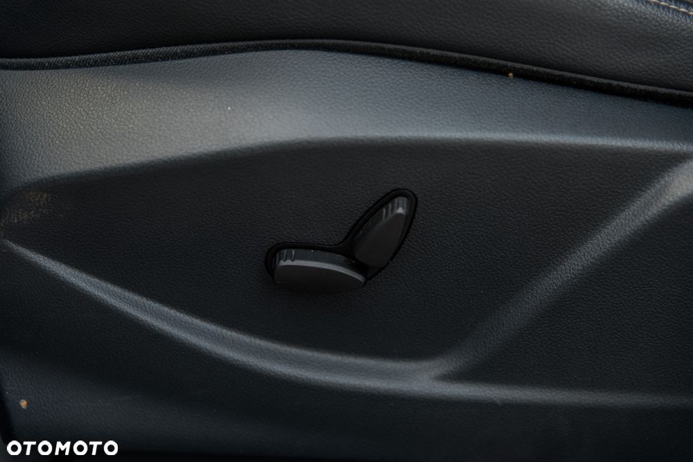 Ford Grand C-MAX 1.6 TDCi Start-Stop-System Business Edition - 27