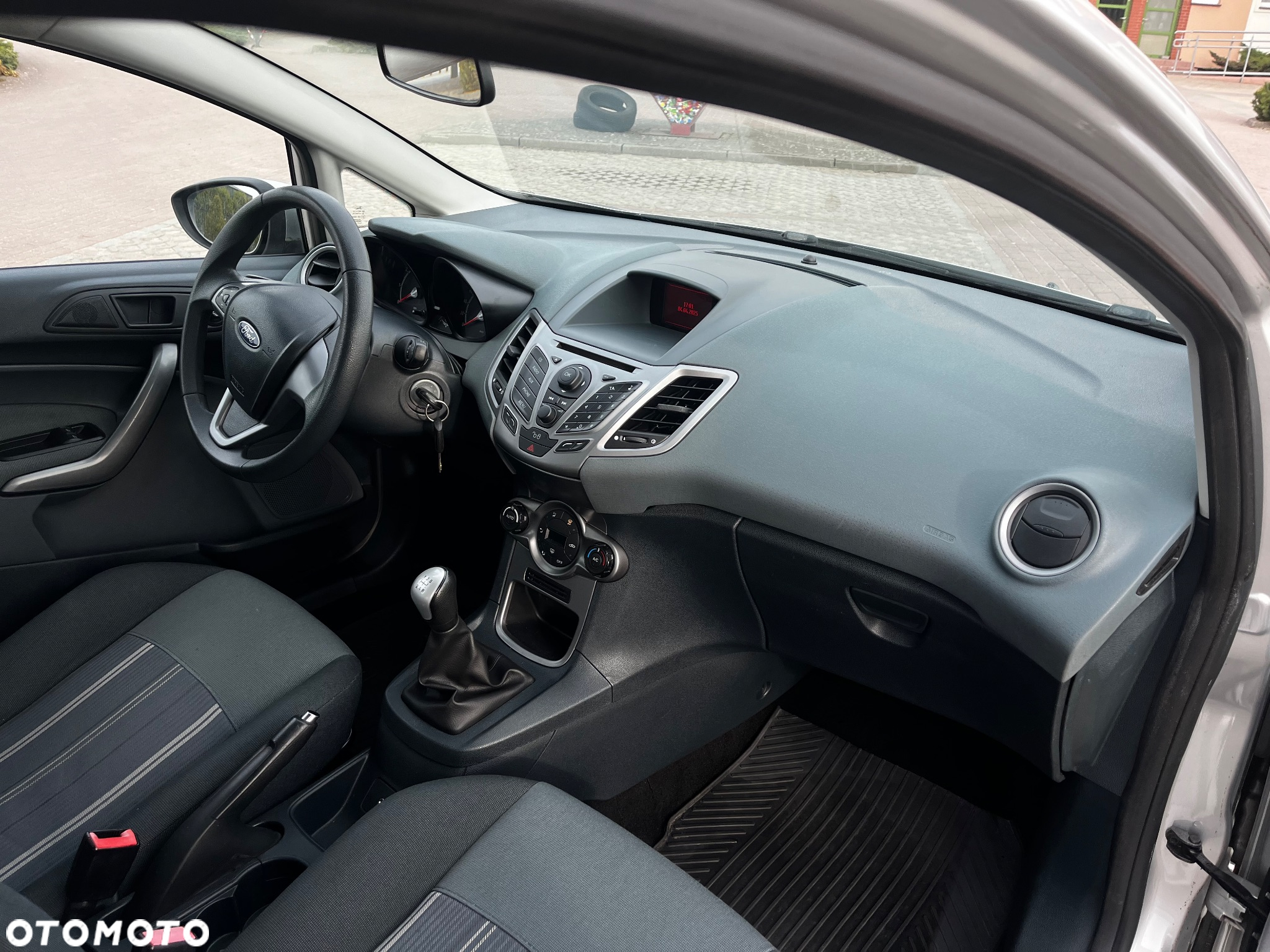 Ford Fiesta - 18