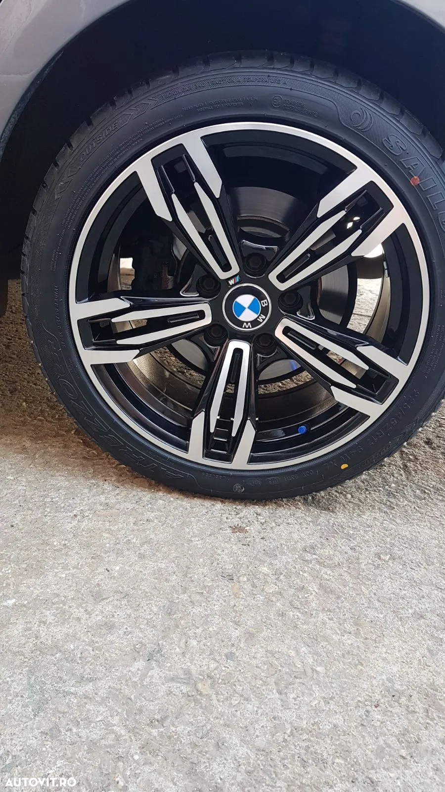 BMW Seria 3 318d - 15