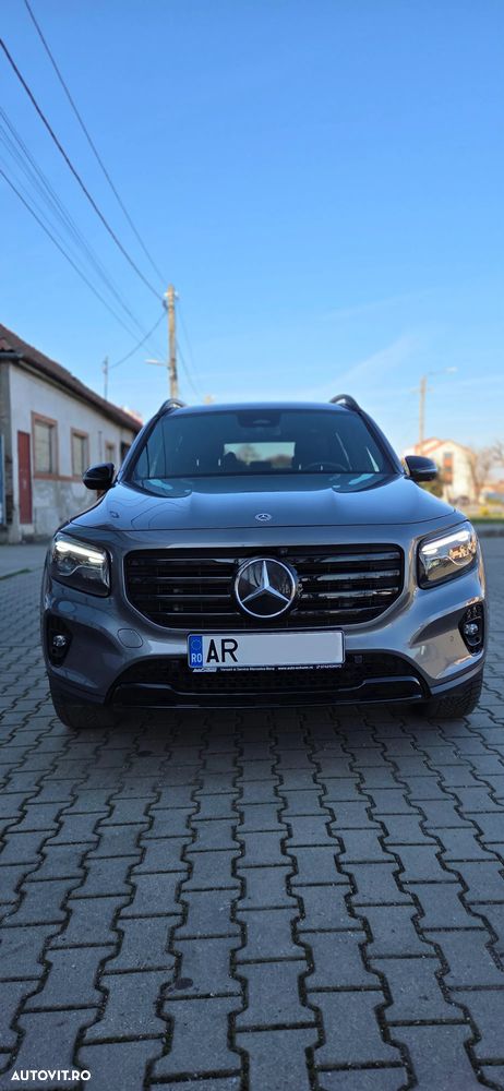 Mercedes-Benz GLB - 2