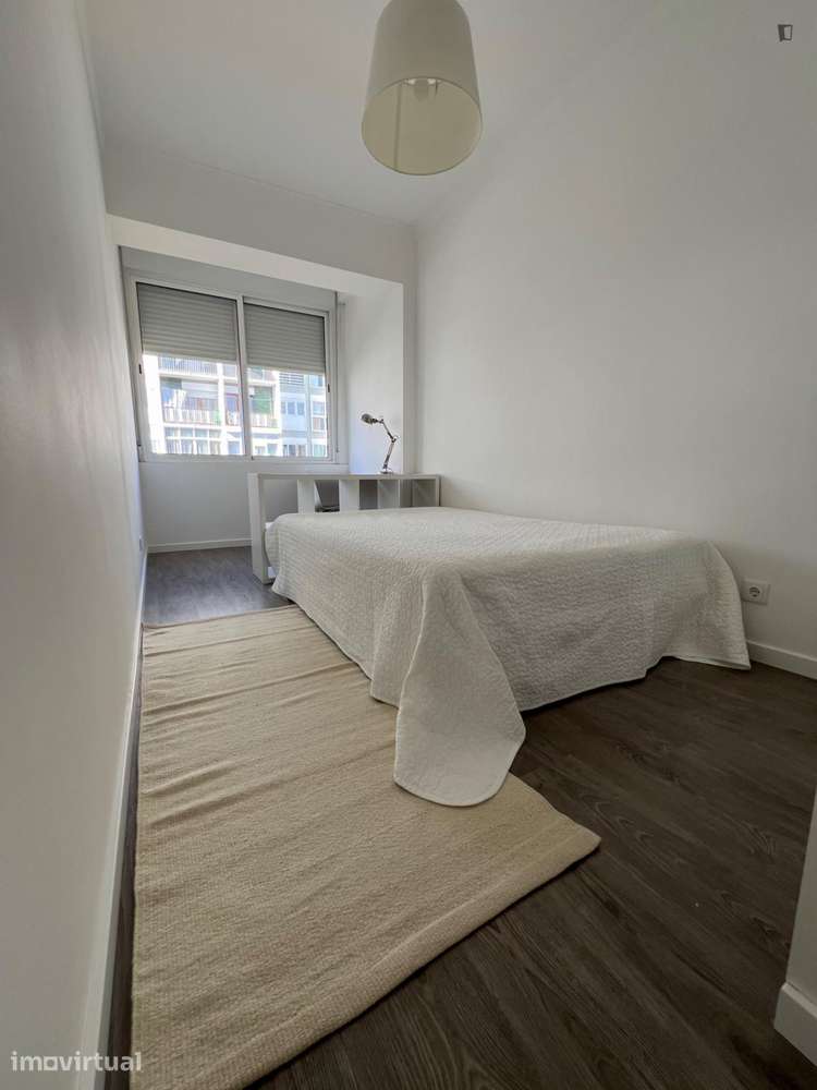 Apartamento com 3 quartos - localizado em Benfica Lisbon - Grande imagem: 4/12