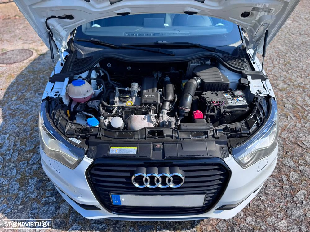 Audi A1 1.2 TFSI S-line - 27