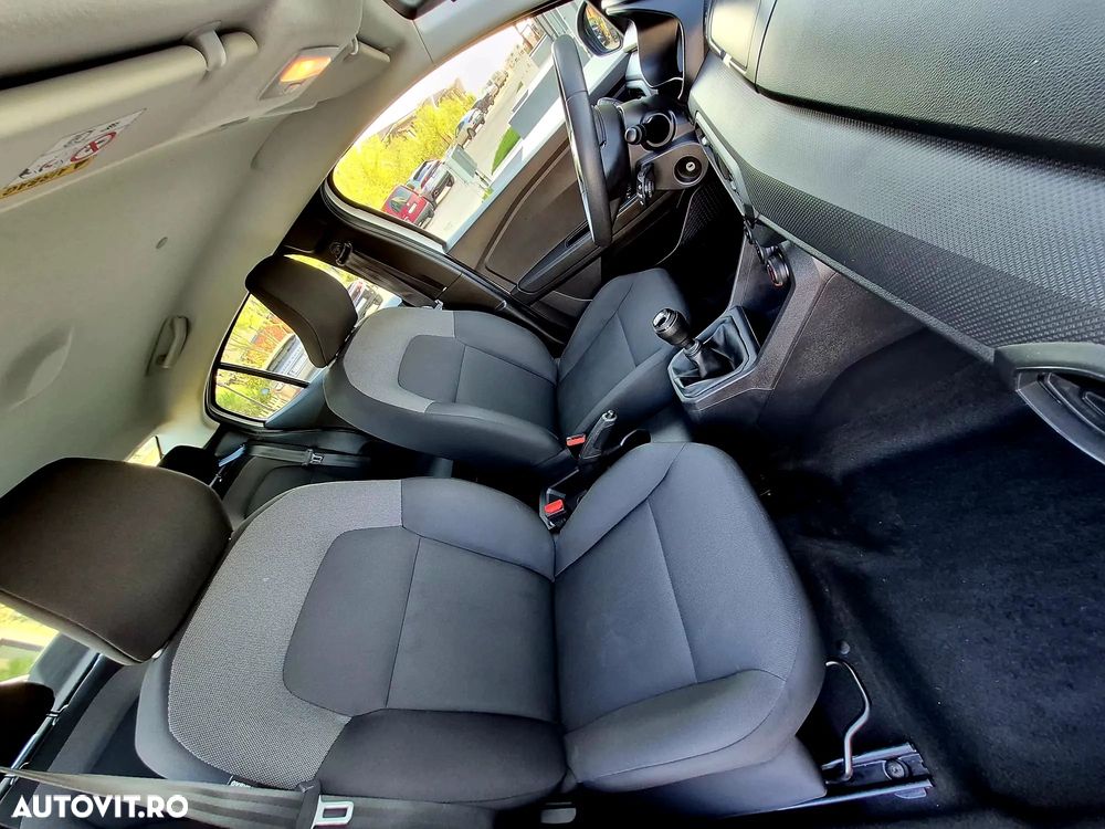 Dacia Logan - 19
