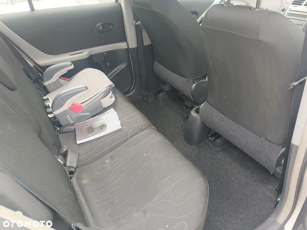 Toyota Yaris 1.0 Luna Start - 5