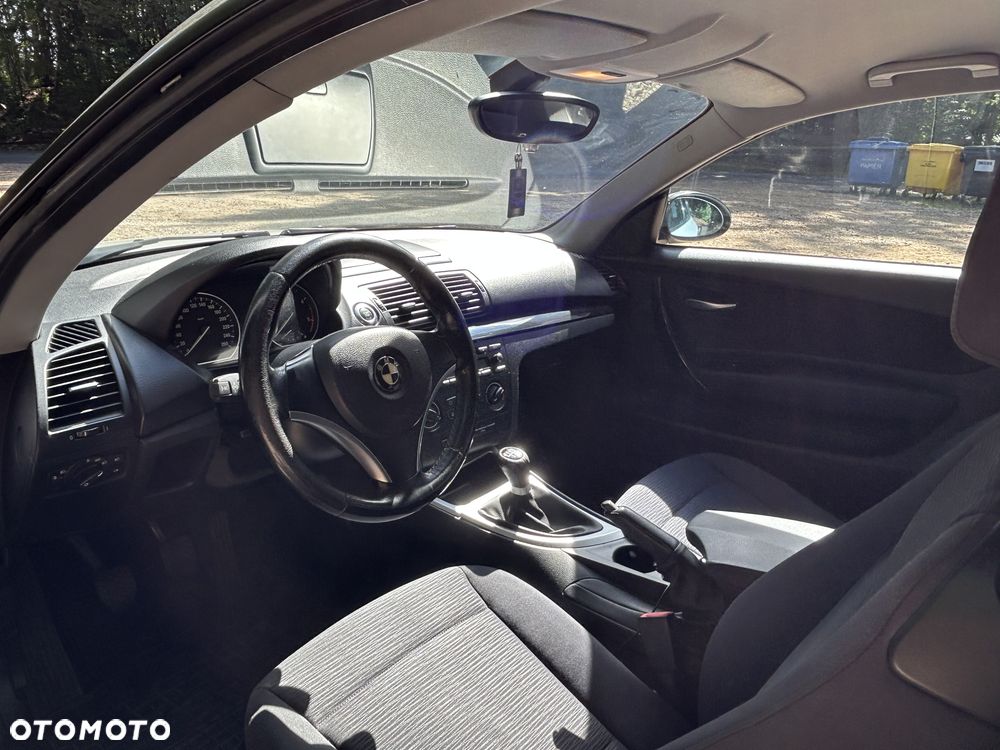 BMW Seria 1 120d - 9