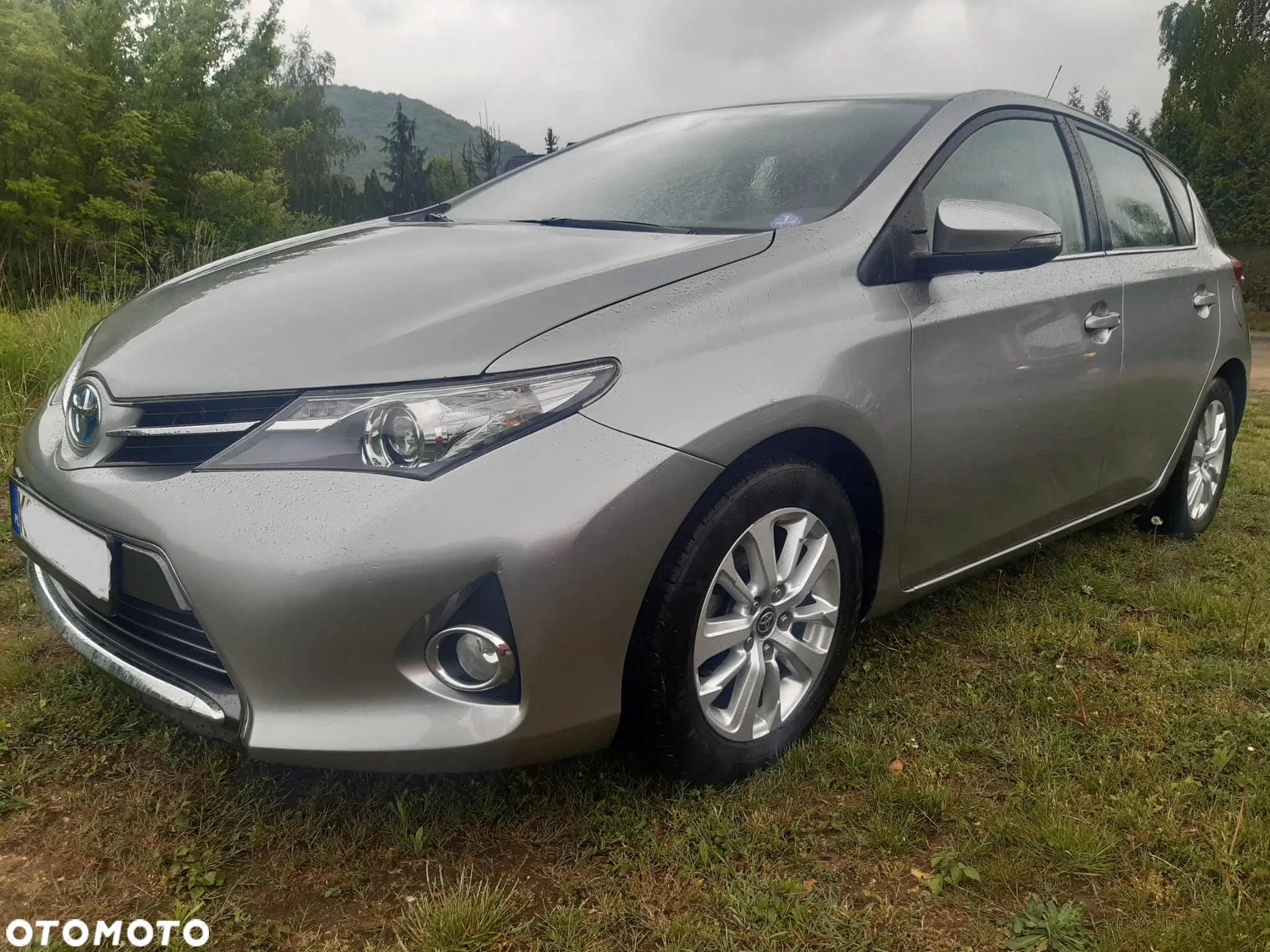 Toyota Auris 1.8 VVT-i Hybrid Automatik Comfort - 2