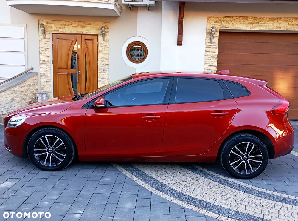Volvo V40 D2 Geartronic - 10