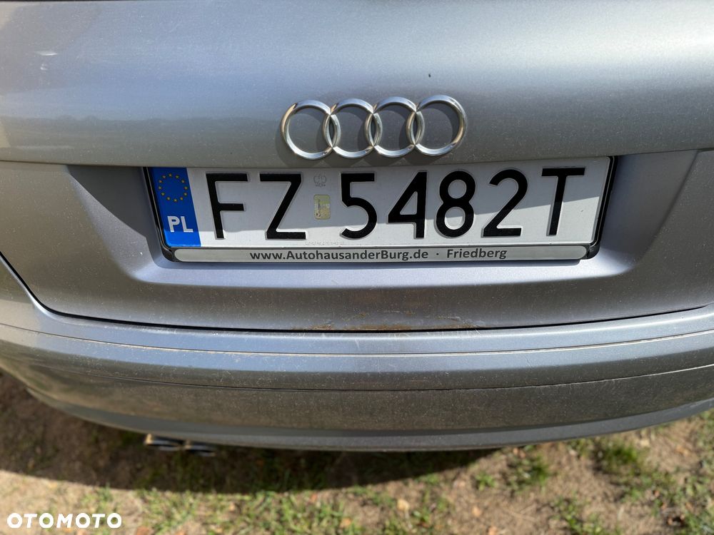 Audi A3 3-drzwiowe 1.6 FSI Ambiente - 7