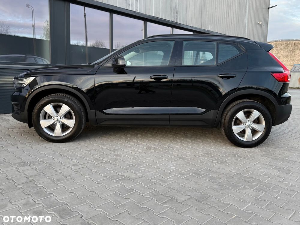 Volvo XC 40 T2 Momentum Core - 10