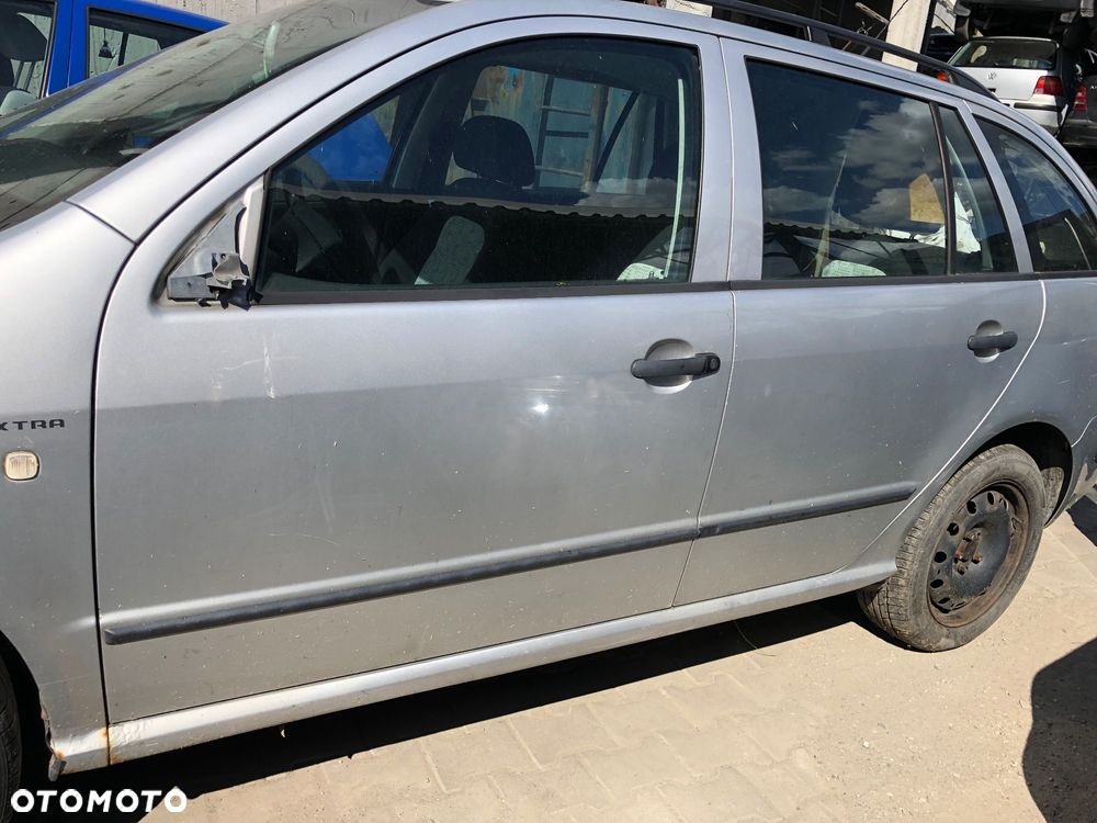 Drzwi tył prawe lewe SKODA FABIA I kombi - 2