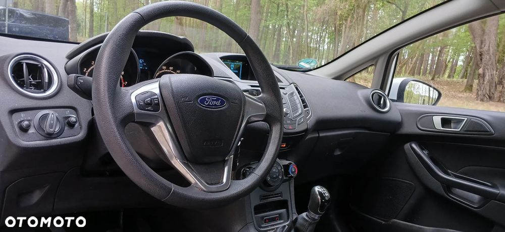 Ford Fiesta 1.25 Celebration - 12