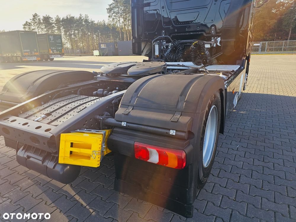 Mercedes-Benz ACTROS 1843  / STREAM SPACE / EURO 6 / 2015 ROK - 17
