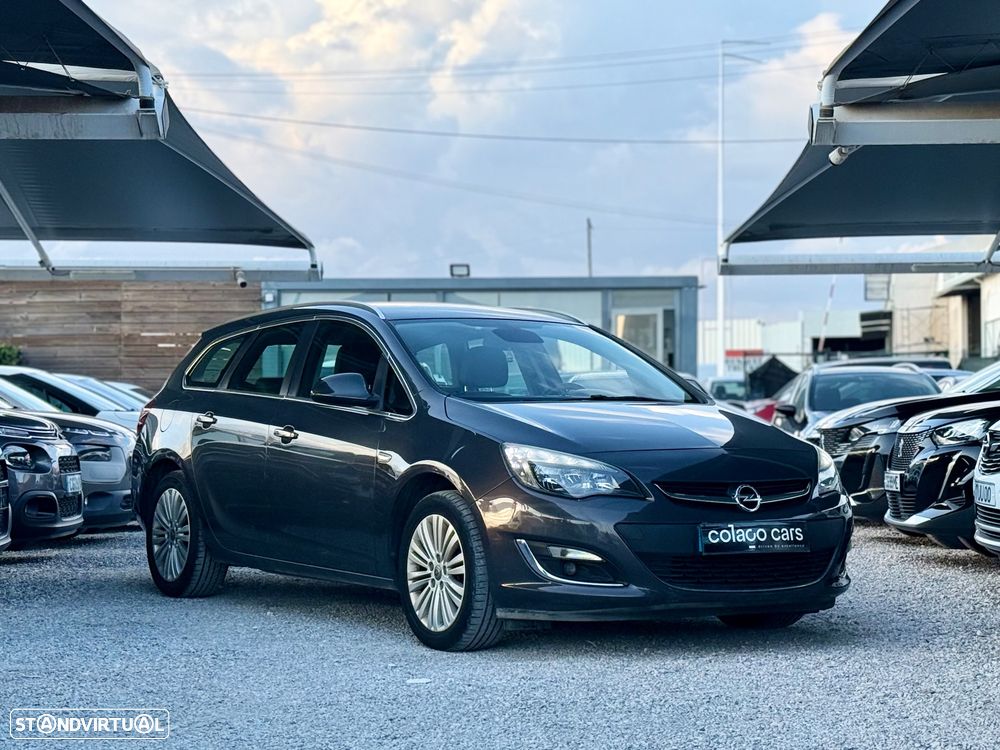 Opel Astra Sports Tourer - 1