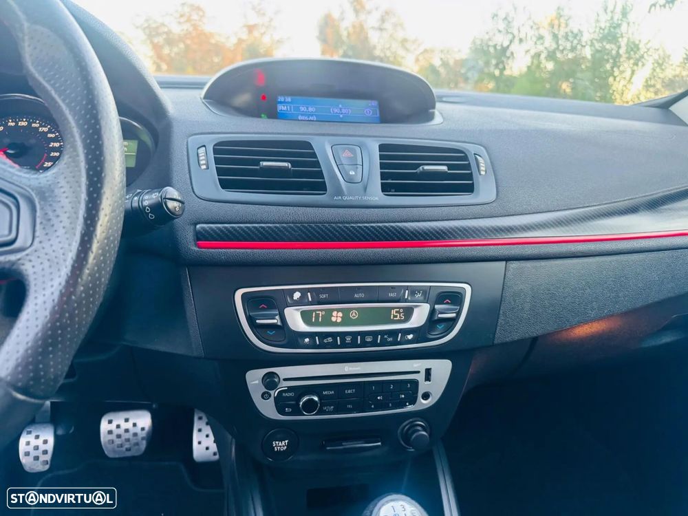 Renault Mégane Coupe 1.5 dCi GT Line - 29