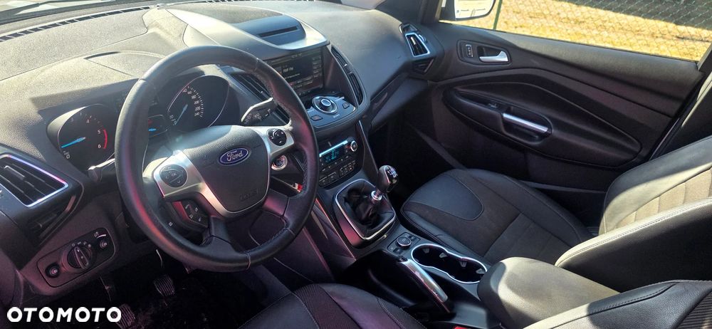 Ford Kuga 2.0 TDCi 2x4 Individual - 10