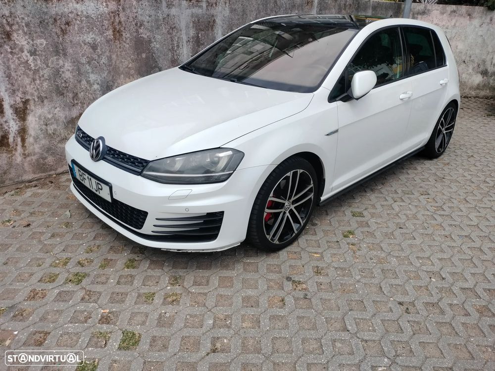 VW Golf GTD 2.0 TDI SCR DSG - 4