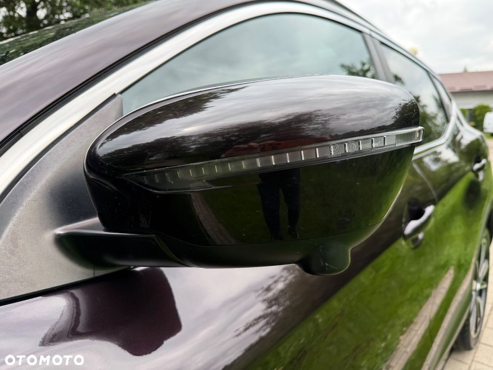 Nissan Qashqai 1.6 DCi TEKNA - 30