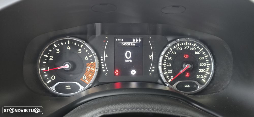 Jeep Renegade 1.0 T Sport - 20