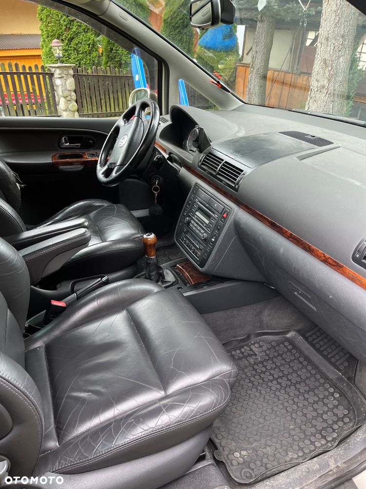Volkswagen Sharan 1.9 TDI Highline 4Mot - 8