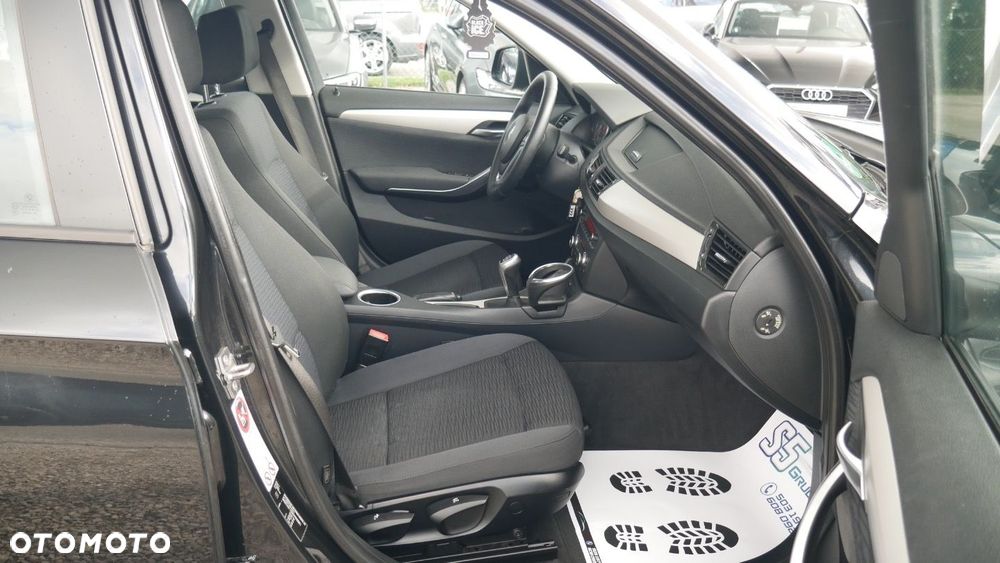 BMW X1 - 13