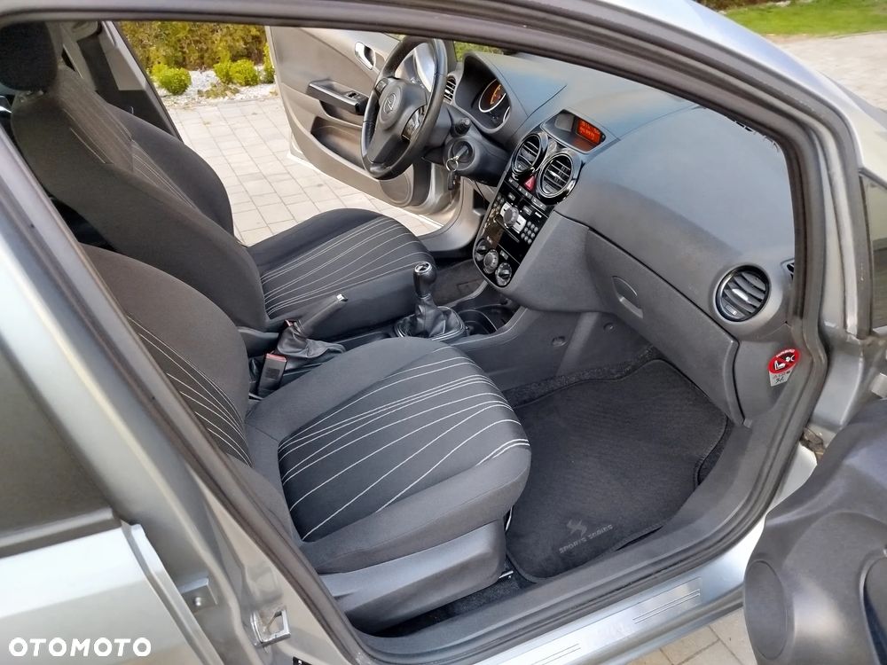 Opel Corsa 1.4 16V Edition 111 Jahre - 23