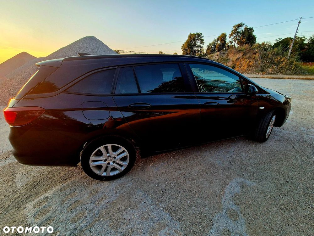 Opel Astra 1.6 CDTI DPF ecoFLEX TourerStart/Stop Exklusiv - 3