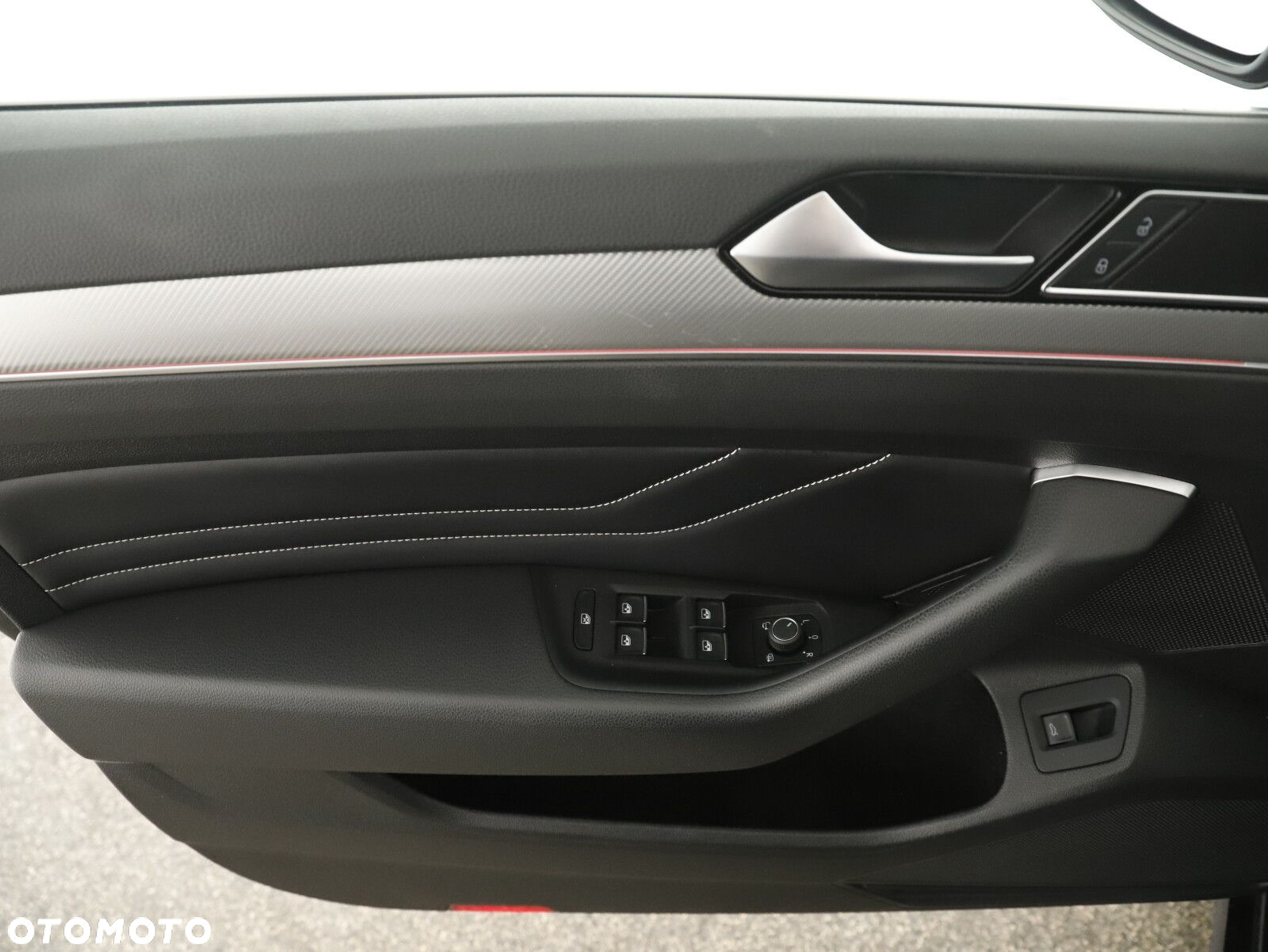Volkswagen Passat - 19