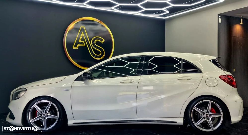 Mercedes-Benz A 180 - 55