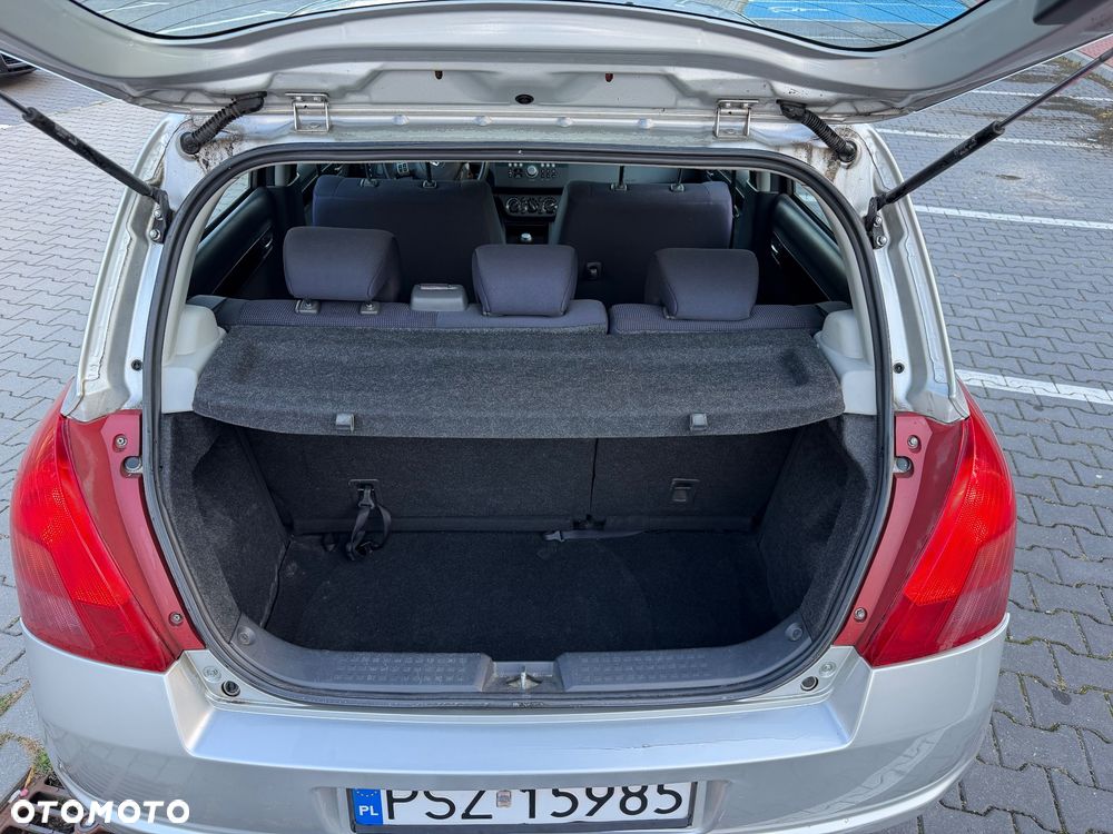 Suzuki Swift - 15