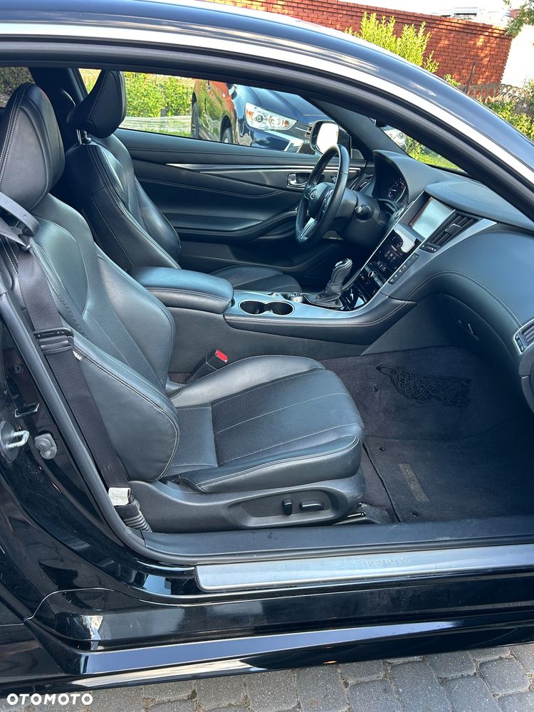 Infiniti Q60 2.0t Premium - 9
