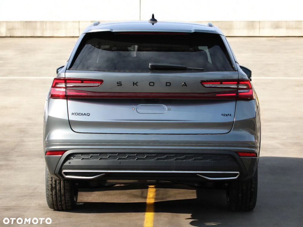 Skoda Kodiaq 2.0 TSI 4x4 Sportline DSG - 8