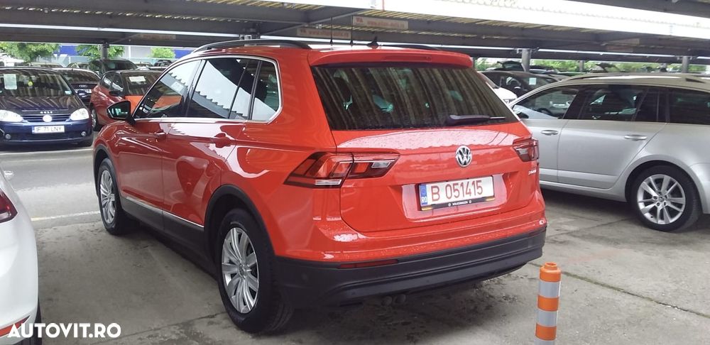 Volkswagen Tiguan 2.0 TDI SCR DSG Comfortline - 3