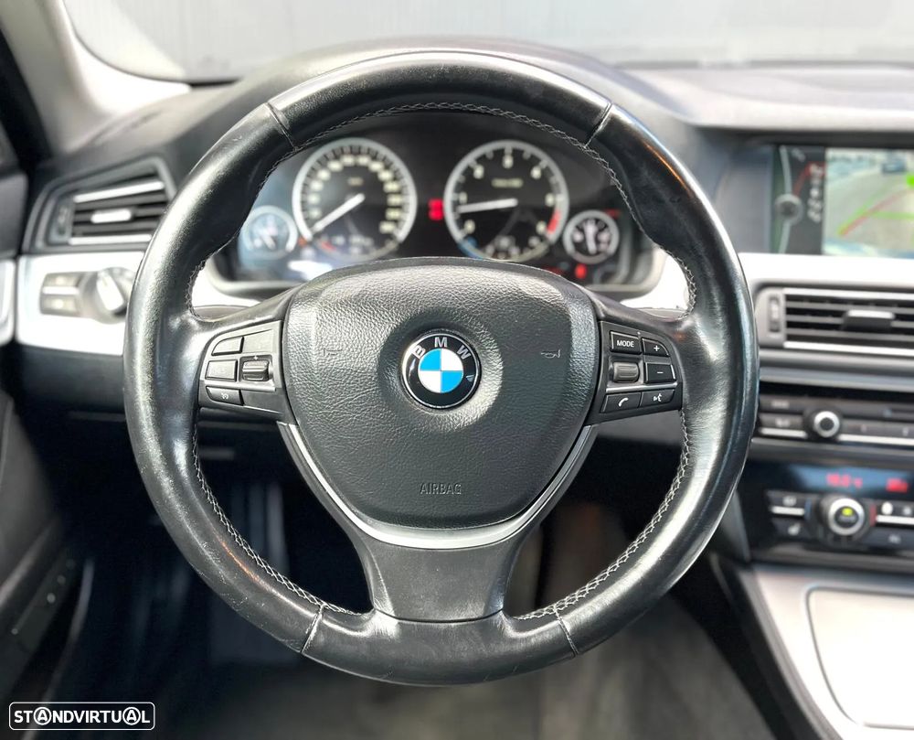 BMW 530 d Auto - 13