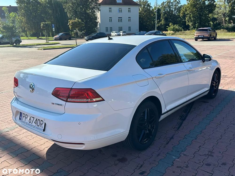 Volkswagen Passat 1.4 TSI BMT ACT Trendline - 4
