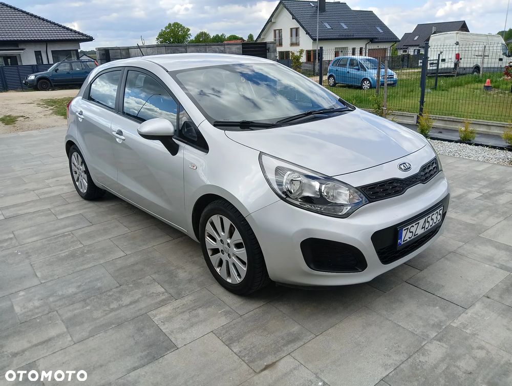 Kia Rio - 9
