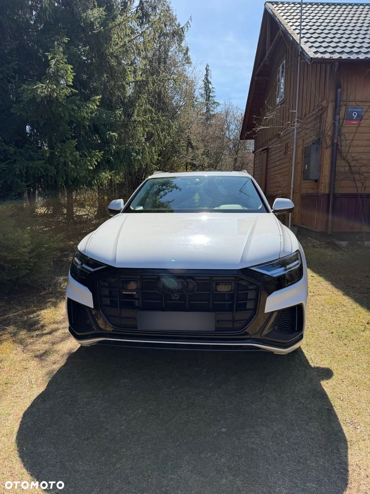 Audi Q8 2022 photo 2